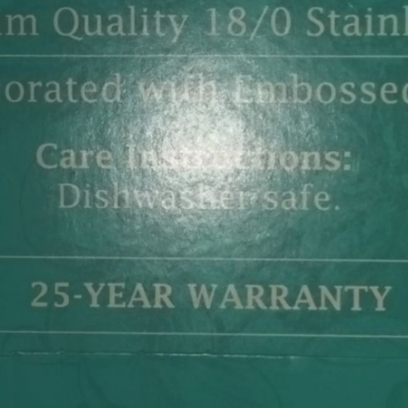 ❤️ New Pioneer Woman Mazie 20 Piece Flatware - Picture 6 of 9